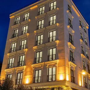 https://mr-beyaz-butik-hotel.istanbul-turkeyhotels.com