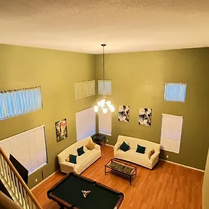 Grand Sleeps 16ppl Las Vegas